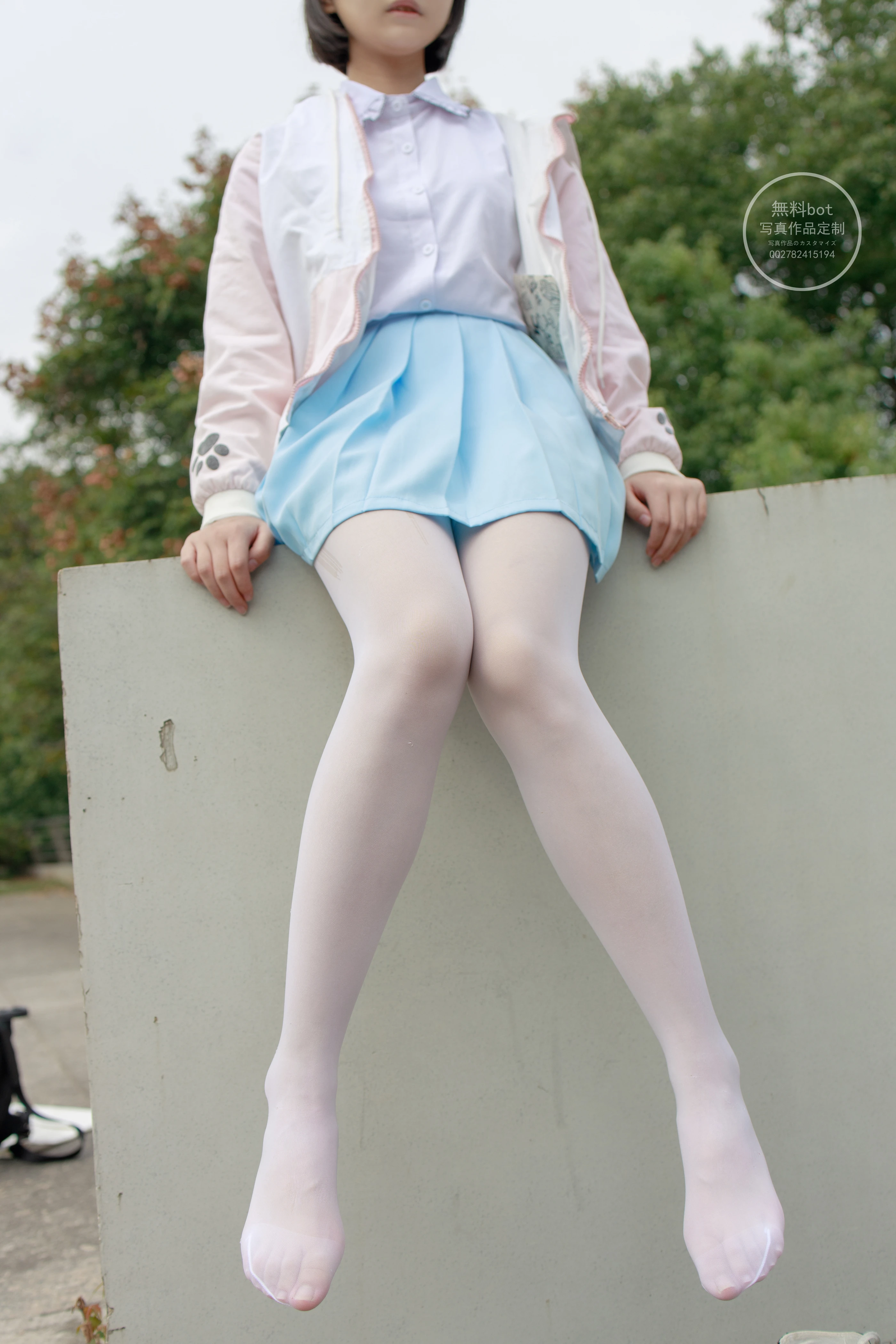 森萝财团 有料005  小茵 公园白丝 [68P]插图8
